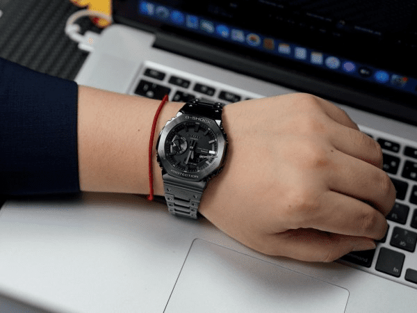 CASIO G_SHOCK GM-2100 FULL BLACK - Image 2
