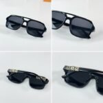 Louis_Vui-tton_2687_Gold_Black2