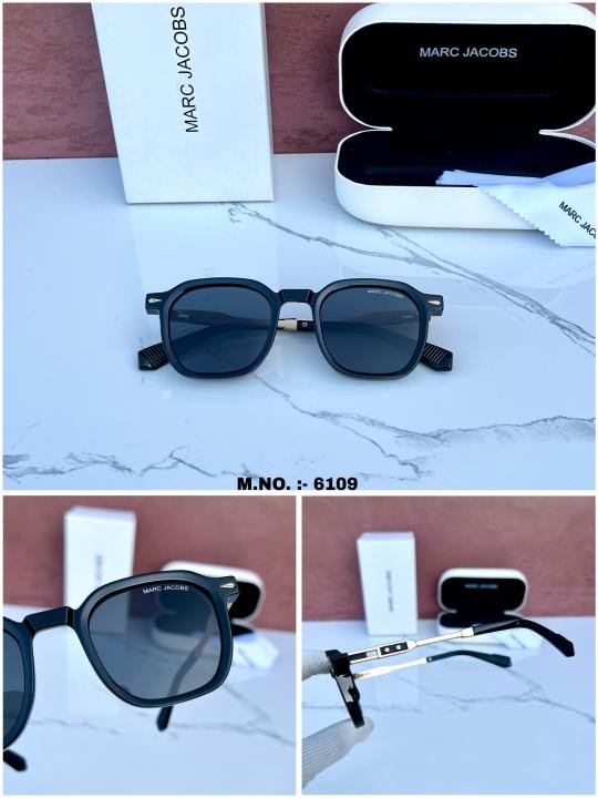 MARC_ JACOBS 6109 GOLD BLACK - Image 3