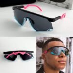 Oakley_pink_blue_92801