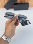 Tommy_hilfiger_2641_gold_black5