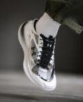 Under.r Armour Echo SlipSpeed White Black2