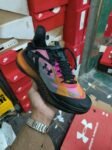 Under.r Armour Echo Slipspeed Black Rebel Pink1