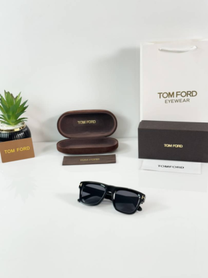 Tom Ford 259 Black Sunglasses with dark lenses and glossy square frame