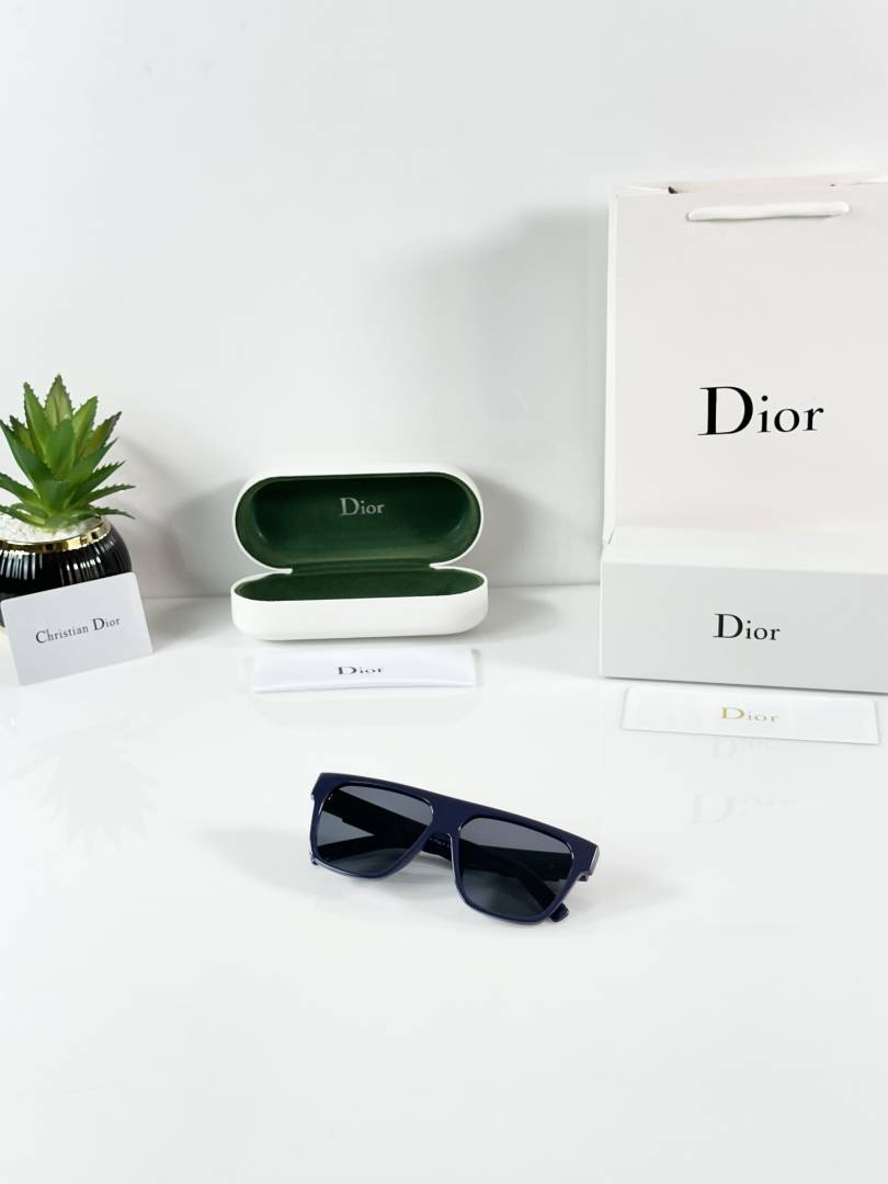 227 Diyor 9805 Blue Black rectangular sunglasses with dark tinted lenses
